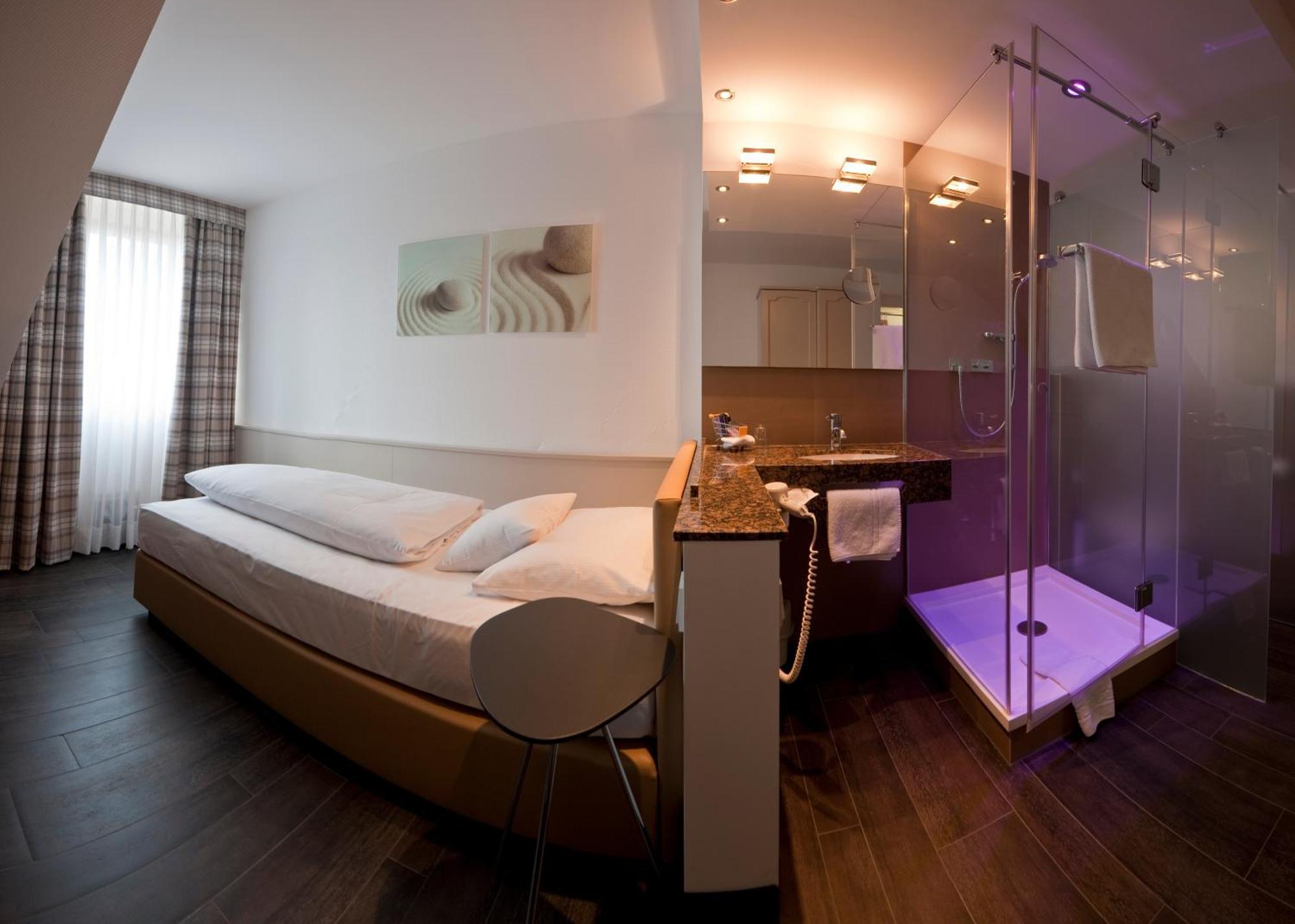 Hotel Lechnerhof Unterföhring Εξωτερικό φωτογραφία